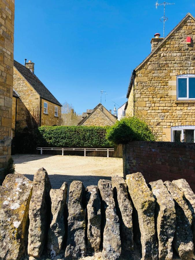 Cotswold Chic Retreats "Cloud Nine" Central Chipping Campden-Parking-Garden Екстериор снимка